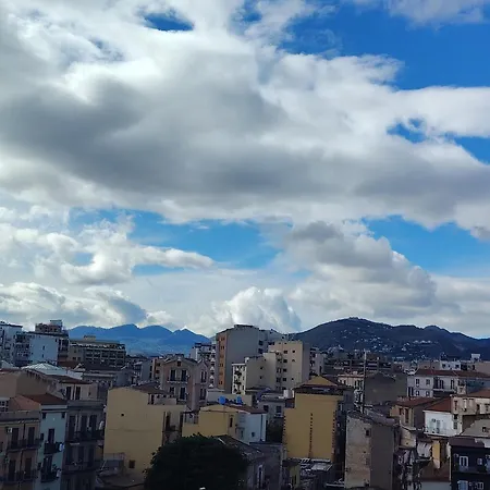 Falstaff 2 Apartamento Palermo